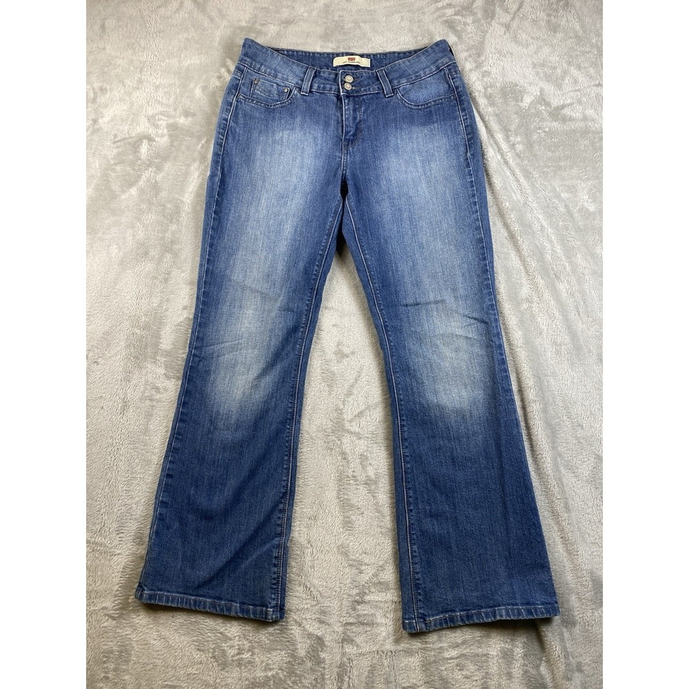 Levis 526 Women's Jeans Slender Bootcut‎ Flap Pocket Distressed SZ 6 S/C 30x30